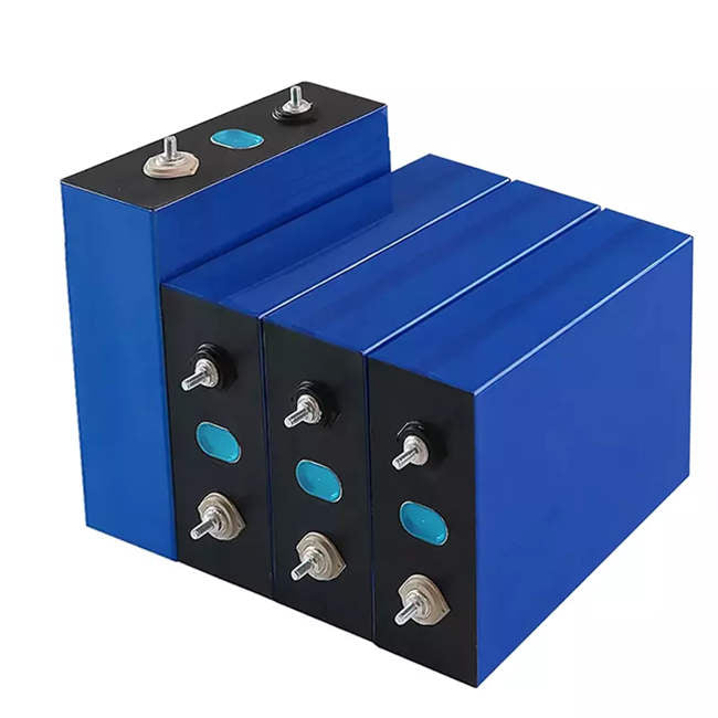 Deep Cycle life 3.2V 120Ah LiFePO4 Battery Cell Prismatic For Solar / Wind Power Energy Storage